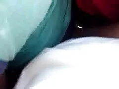 Pareja videos caseros de maduras xxx de vecinos golpeó en la cámara