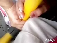 La pierna alta de la mujer video real follando compró una gran pila.