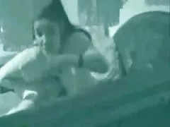 Hermosa xxx casero entre hermanos chica con chica.
