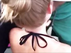 Chica Sara se masturba en videos xxx caseros de maduras el baño